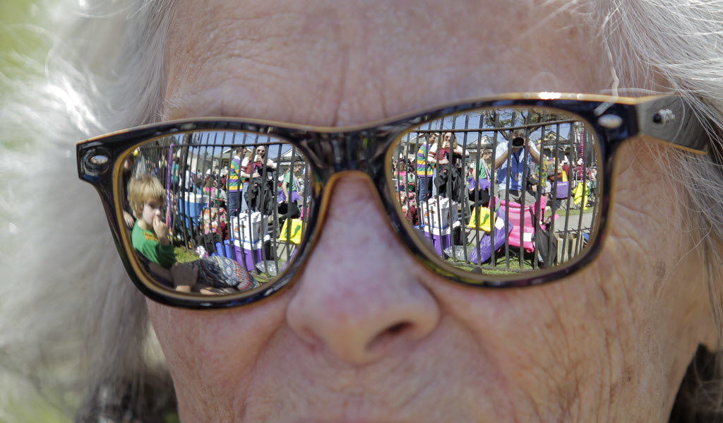 Mardi Gras fun on Sunday: Our favorite photos